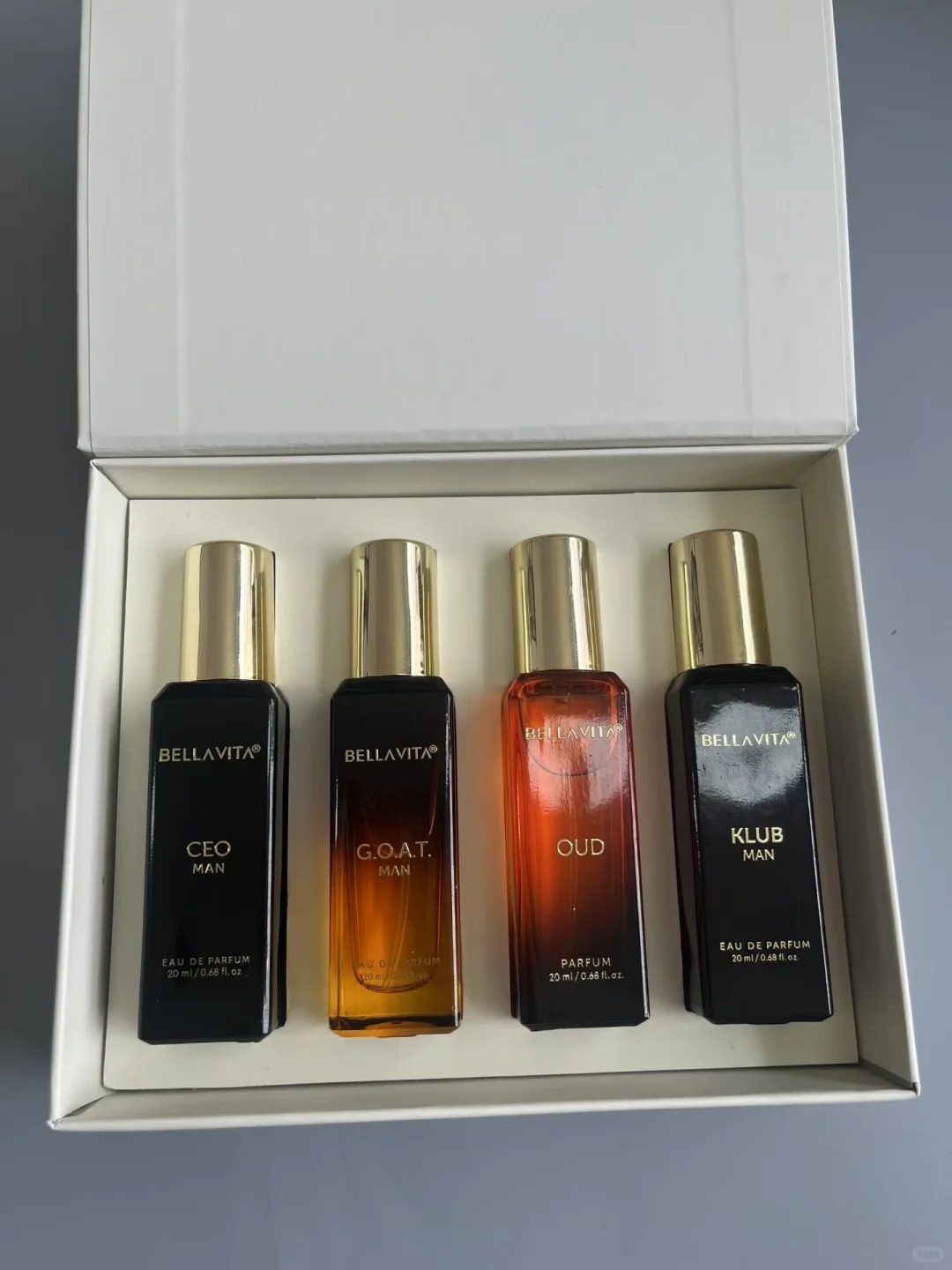 Perfume And Fragrance Difference - ชุดของขวัญน้ำหอม BELLAVITA ประกอบด้วยน้ำหอม 4 กลิ่น: KLUB,