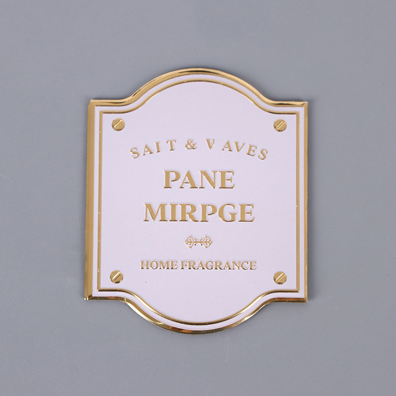 ฉลากขวดน้ำหอมผลิตภัณฑ์หรูหราแบ - Perfume Fragrance Manufacturers บทวิจารณ์และราคา